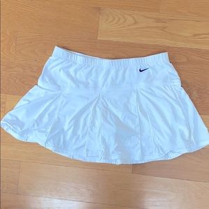 Nike tennis skirt